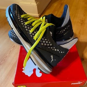 Brand new Puma ignite shoes.